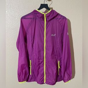 Jack Wolfskin Women's Purple Raincoat with Neon Accents